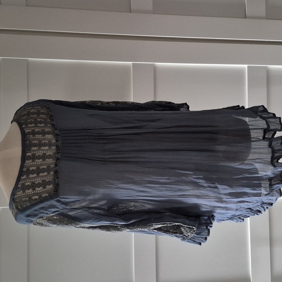 World Market Blue Gray Embroidered Blouse Sz S/M - Picture 4 of 6